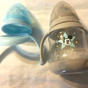 Disney’s baby Mickey Mouse, 7 ounce baby bottle with extra handle